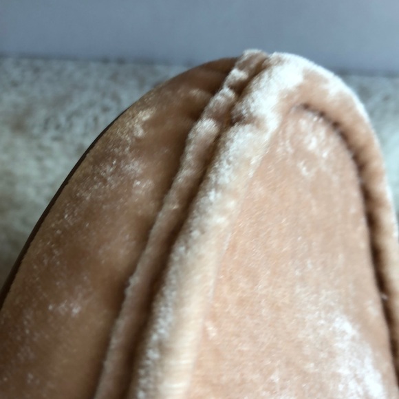 🎀 Velvet Moccasins with Grosgrain Bow 🎀 - Picture 10 of 12